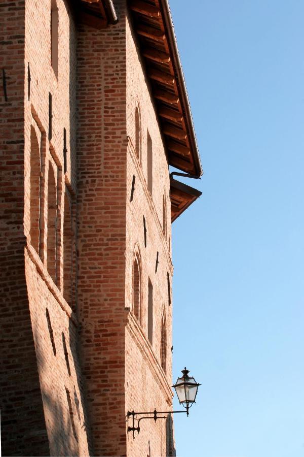 Foresteria Ristorante Conti Roero Monticello d'Alba 외부 사진