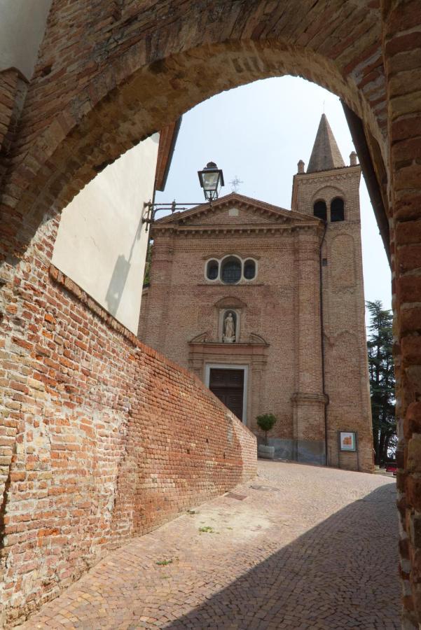 Foresteria Ristorante Conti Roero Monticello d'Alba 외부 사진