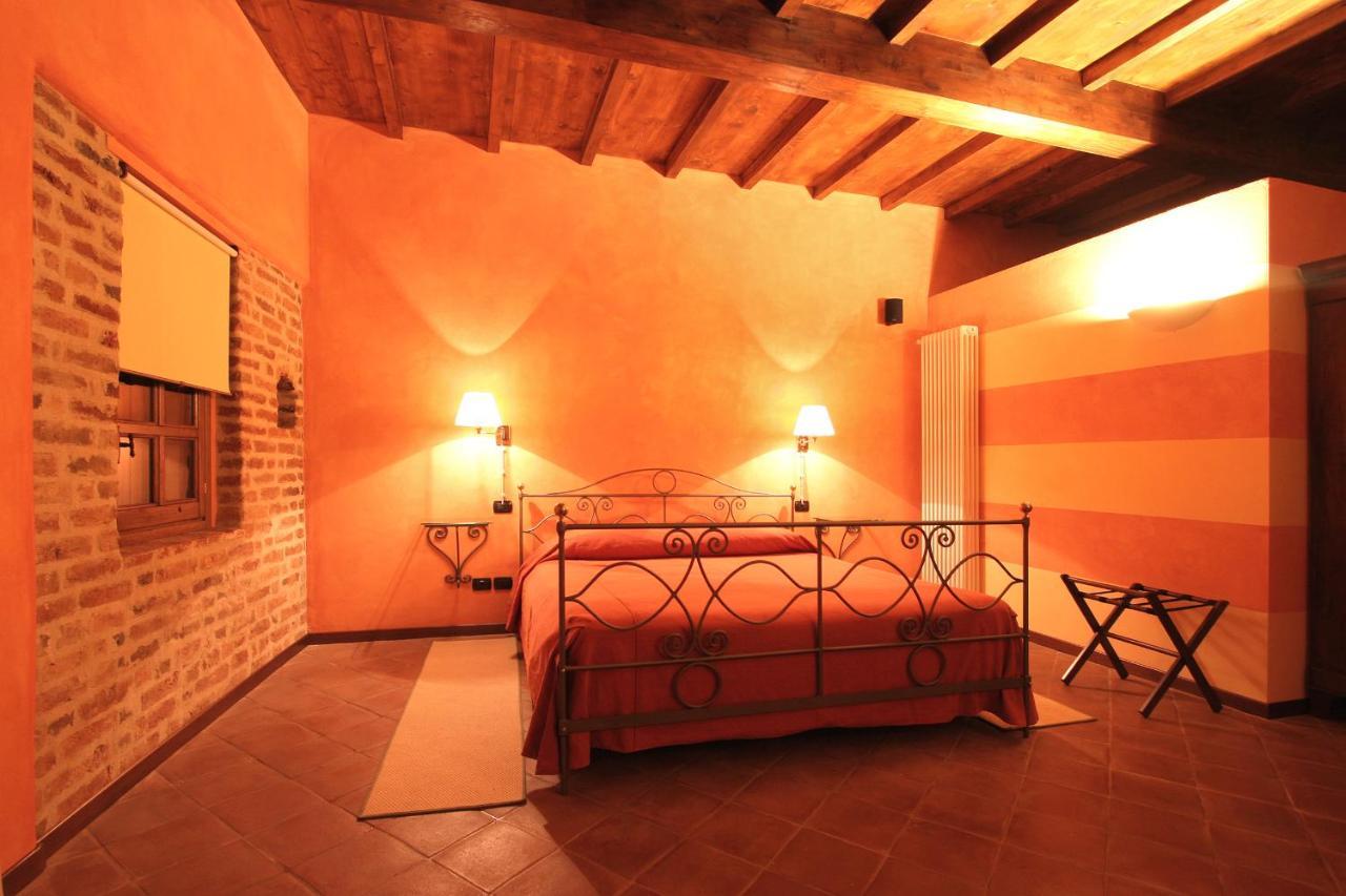 Foresteria Ristorante Conti Roero Monticello d'Alba 외부 사진